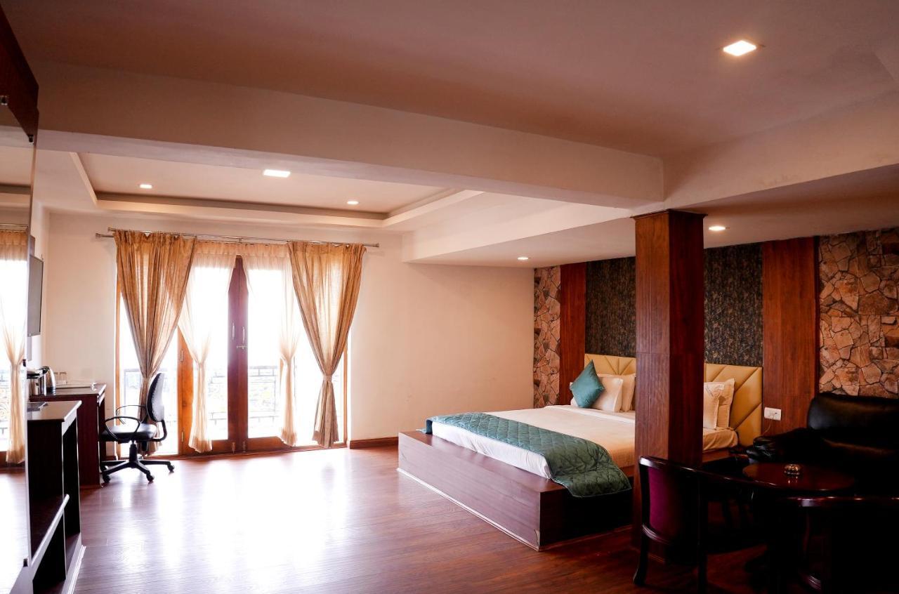 Vista Suites Doddabetta Ooty By Bestinn Leisure Buitenkant foto