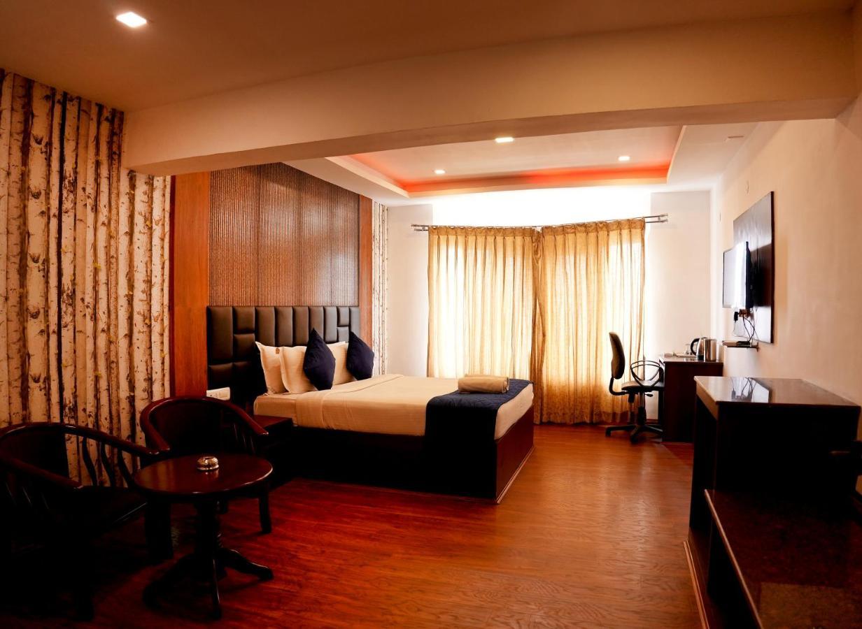 Vista Suites Doddabetta Ooty By Bestinn Leisure Buitenkant foto