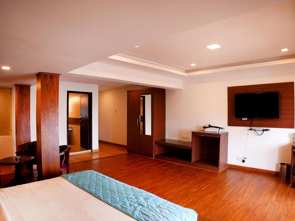 Vista Suites Doddabetta Ooty By Bestinn Leisure Buitenkant foto